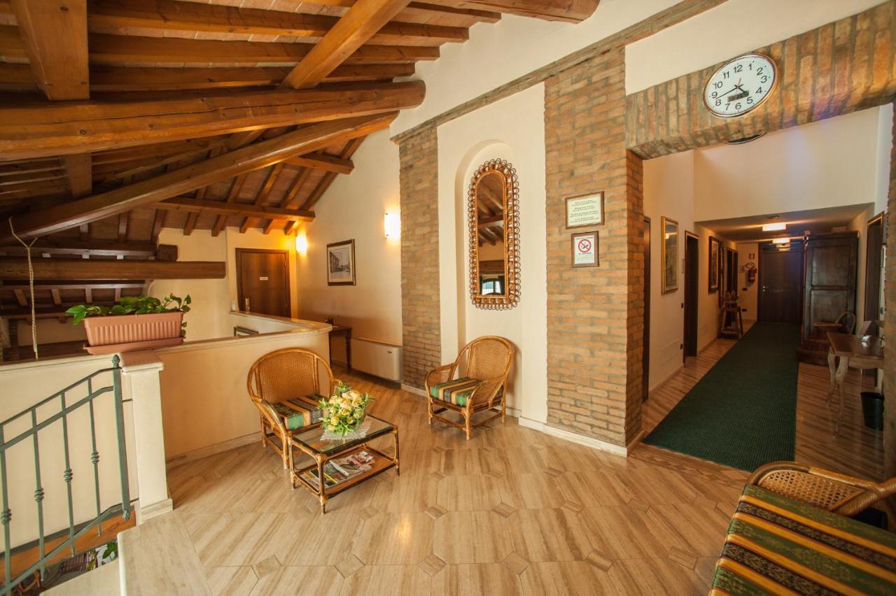 Hotel Corte Vecchia San Prospero Eksteriør billede
