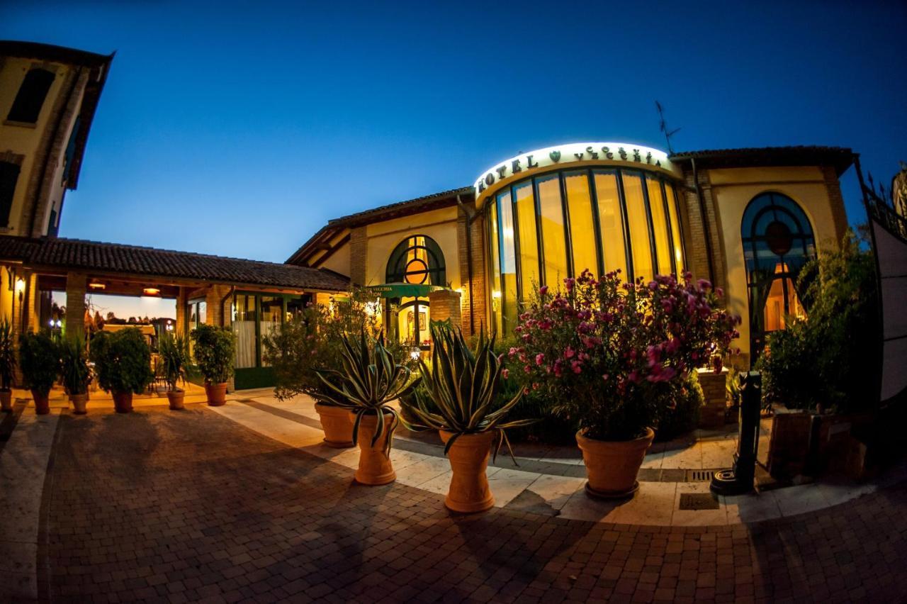 Hotel Corte Vecchia San Prospero Eksteriør billede