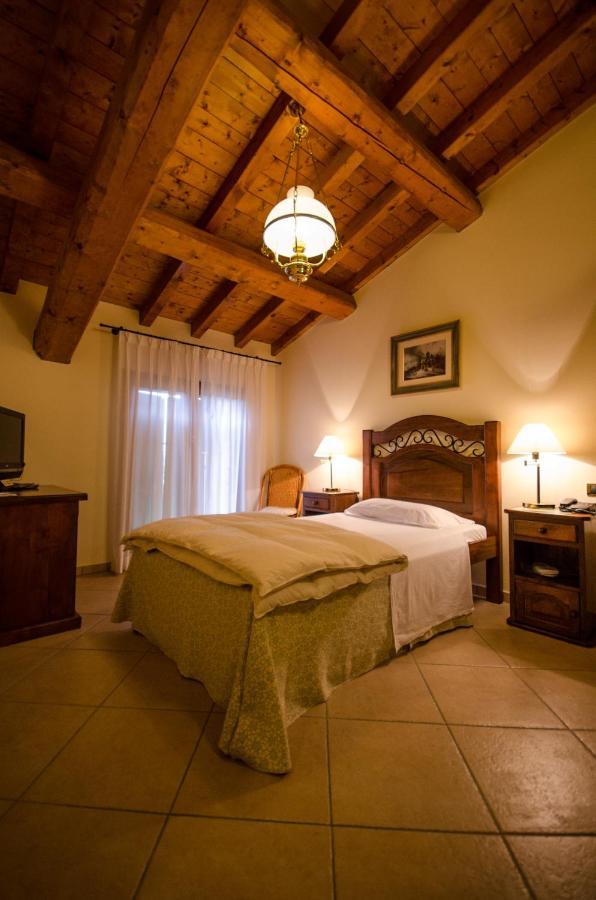 Hotel Corte Vecchia San Prospero Eksteriør billede