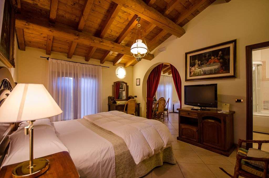 Hotel Corte Vecchia San Prospero Værelse billede